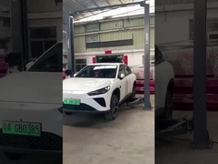 ความจุในการยก 4000 กิโลกรัม 2 โพสต์รถยกด้วย 2 ขั้นตอน