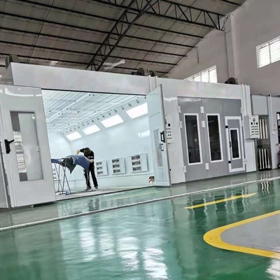 ตู้สเปรย์รถยนต์ที่ได้รับการรับรองจาก CE พร้อมระบบกระจายอากาศ 1 x 7.5kw พัดลมรับอากาศโดยตรง