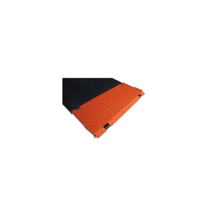 เติมเต็มรถยนต์ Scissor Lift 1850mm ความสูงการยกด้วยล็อคความปลอดภัย Pneumatic