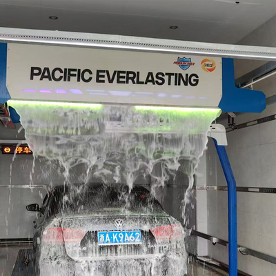 เครื่องล้างรถ 360 น้ําประหยัด ไม่สัมผัส เครื่องล้างรถ Self-service เครื่องล้างรถ อัตโนมัติเต็ม สําหรับ 2080 มิลลิเมตร ระบบออสโมสกลับรถยนต์